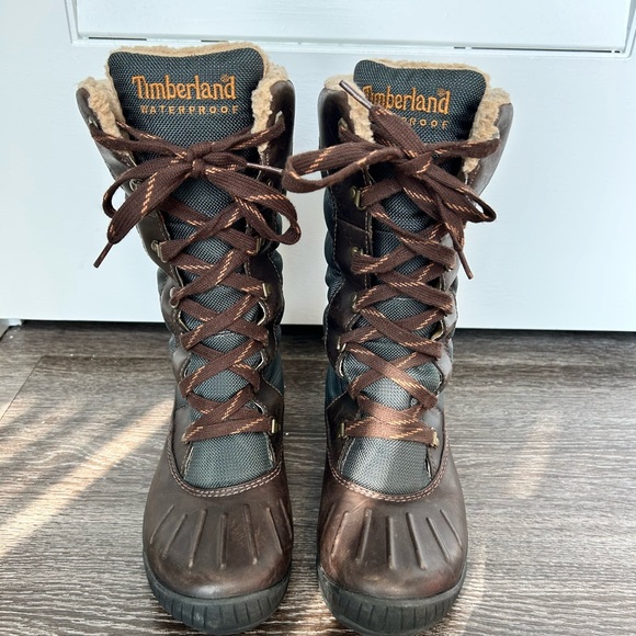 Timberland Dark Brown Lace-Up Boots - Picture 1 of 6